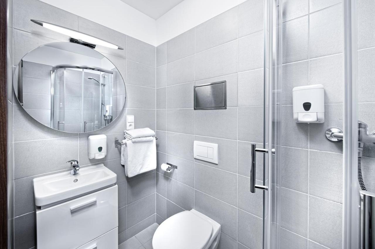 Downtown Suites Chlumova Praga Exterior foto