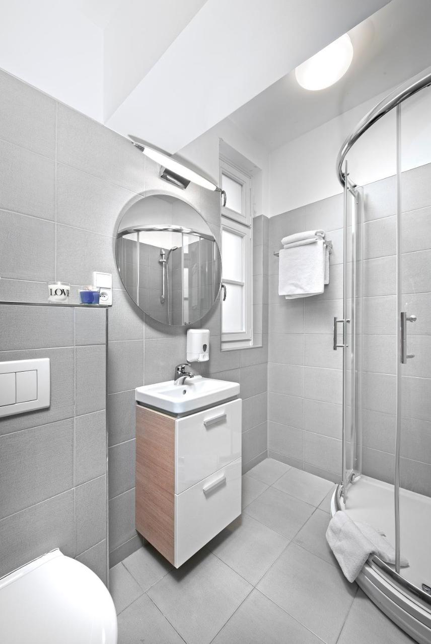 Downtown Suites Chlumova Praga Exterior foto